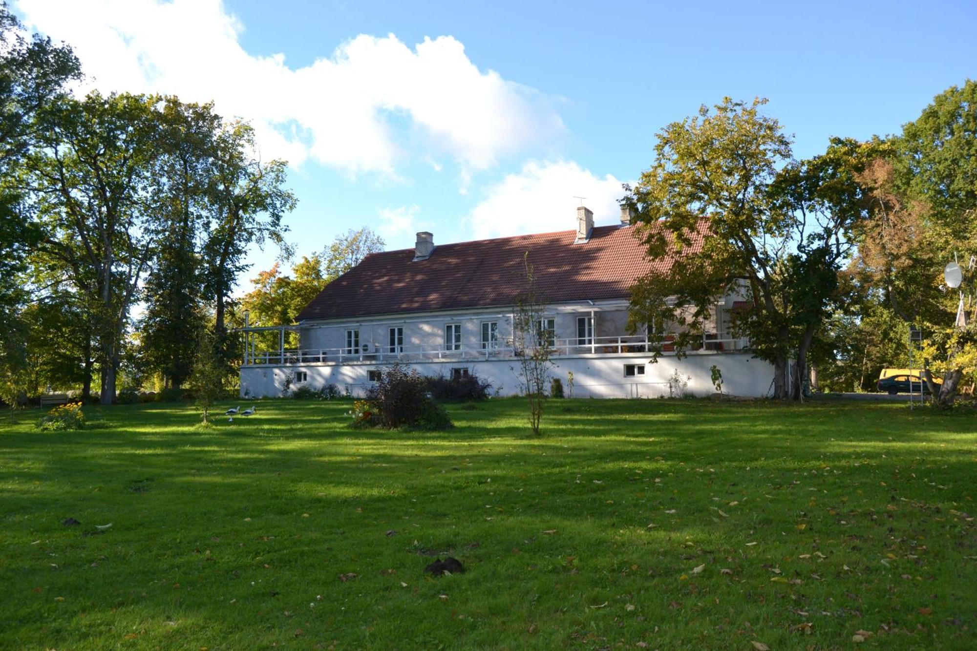 Haeska Manor Hotel ภายนอก รูปภาพ